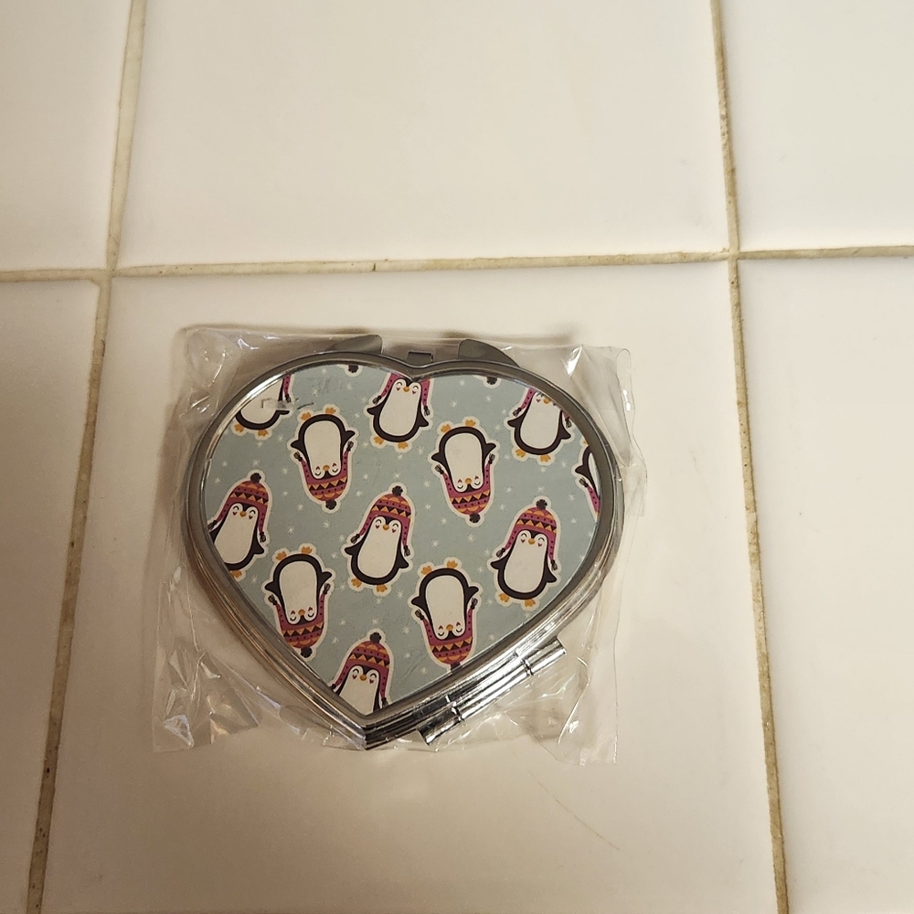Modella Silver Heart Mirror